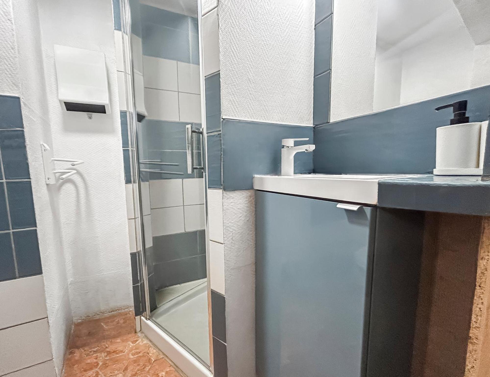 La Provence Apartment *